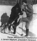 6. Trener Włodzimierz Paszkiewicz z Janem Mądrym, przyszłym trenerem.