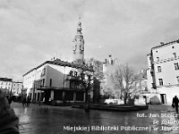 56  Jawor - rynek - lata 1979-1989  Widok na teatr, ratusz i zabudowę śródrynkową od strony południowo-wschodniej.