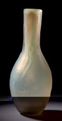 3. Wazon, szkło powłokowe, trawione. W zbiorach Muzeum Karkonoskiego w Jeleniej Górze, nr inw. MJG 4278/s. Foto. Arkadiusz Podstawka