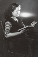 Fot. 3. Urszula w czasach licealnych.