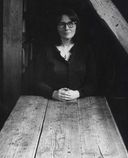 Fot. 9. Urszula w pracowni w Przesiece, lata 80. XX w.