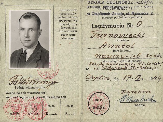 18. Legitymacja nauczyciela Anatola Tarnowieckiego - Liceum Ogólnokształcące w Cieplicach- Śląskich. 18. Legitymacja nauczyciela Anatola Tarnowieckiego - Liceum Ogólnokształcące w Cieplicach- Śląskich.