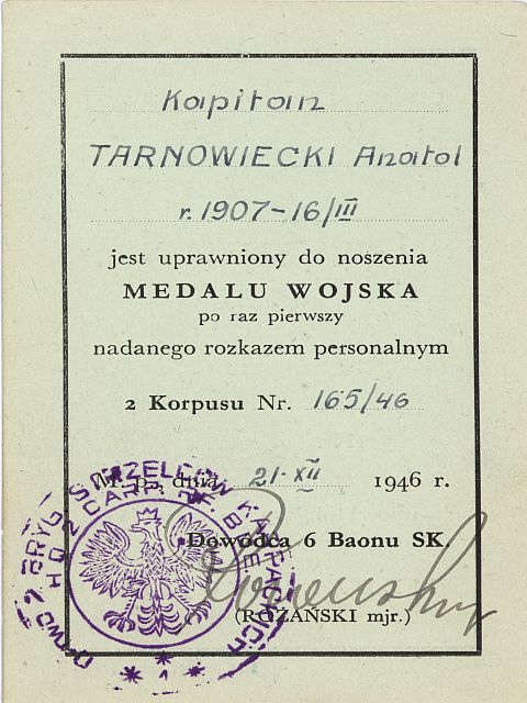 9. Legitymacja Medalu Wojska. 9. Legitymacja Medalu Wojska.