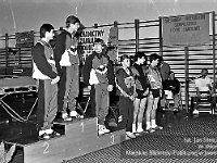 1992-64  25-26 kwietnia 1992  Jawor, hala sportowa, ul. Chrobrego  Puchar Polski w Skokach na Trampolinie    Na podium od lewej stoją: Sławomir Miłoń, Marek Haczkiewicz, (...) - zawodnicy MKS "Victoria" Jawor
