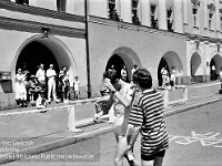 1996-49  8 czerwca 1996  Jawor, Rynek  II Półmaraton Jaworski o Puchar Burmistrza Jawora    W tle fragment pierzei zachodniej