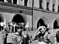 1996-64  8 czerwca 1996  Jawor, Rynek  II Półmaraton Jaworski o Puchar Burmistrza Jawora    W tle fragment pierzei zachodniej