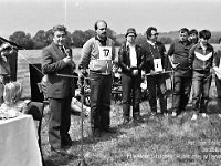 1987-25  6 czerwca 1987 r.  Stary Jawor. Łąki przy Nysie Szalonej  Zawody modeli latających      Przy mikrofonie Aleksander Olech ( dyrektor ZKiMR), obok Józef Grochot.