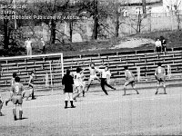 1981-02  1981  Bolesławiec, ul. Spóldzielcza 2  Mecz Kużni/Jaworzanki z Budowlanym Klubem Sportowym Boles?awiec      Mecz Kuźni/Jaworzanki z BKS-em  w sezonie 1980/1981.Piłkarze z Jawora wywalczyli historyczny awans do III ligi. Obie drużyny solidarnie wtedy wygrały na boiskach rywali po 1:0.