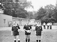 1981-09  05 lipca 1981  Jawor, ul.Parkowa 8, stadion miejski  Mecz Kużnia Jawor z Grunwaldem Halemba (Ruda Śląska)      Kużnia Jawor 5-go lipca 1981 roku, po barażach z Grunwaldem Halemba (Ruda Śląska), wywalczyła drugi w historii awans do III ligi  Sędziowie