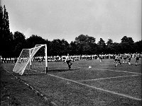 1981-24  05 lipca 1981  Jawor, ul.Parkowa 8, stadion miejski  Mecz Kużnia Jawor z Grunwaldem Halemba (Ruda Śląska)      Kużnia Jawor 5-go lipca 1981 roku, po barażach z Grunwaldem Halemba (Ruda Śląska), wywalczyła drugi w historii awans do III ligi