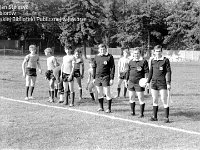 1987-06  1987  Jawor, Parkowa 8, stadion miejski  Turniej piłkarski juniorów    Sędziowie, zawodnicy.