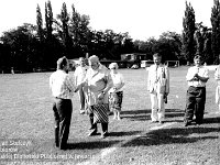 1993-10  14 sierpnia 1993  Jawor, Parkowa 8, stadion miejski  Mecz Kuźnia Jawor Polonia Świdnica      Wynik meczu 0:0. Na zdjęciu Andrzej Chrynowski, (..), Mieczysław Kłodziński, (..), Edmund Protokowicz, Mieczysław Bieniusiewicz, (..)