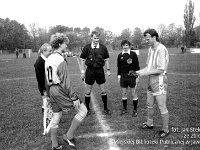 1993-05  1993  Jawor, ul. Parkowa 8, stadion miejski  Mecz harytatywny Kuźnia Jawor, Zagłębie Lubin      Od lewej Irenusz Skulski, (..), sędzia głowny Tadeusz Wiśniewski, (..),(..)
