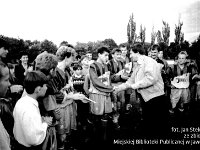 1993-12  1993  Jawor, Parkowa 8, stadion miejski.  mecz Kuźnia Jawor, Piława.      Tuniej piłkarski organizowany przez przez Gazetę Jaworską. Wreczanie nagród.