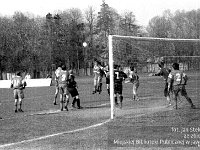 1997-02  listopad 1997  Jawor, Parkowa 8, stadion miejski  Mecz ligowy Kużnia Jawor, Wiktoria Szczaniec      Wynik 5:1 dla jaworzan.