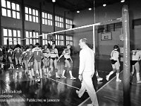 1997-04  1997 r.  Jawor, Plac Bankowy 1.Szkoła Podstawowa nr 2, sala gimnastyczna  Klub Sportowy Olimpia