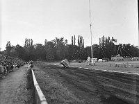 1979-24  1979  Jawor, ul. Parkowa 8.Stadion miejski  Autorodeo