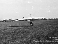 1992-16  25-27 września 1992 r.  Jawor, lotnisko sanitarne w Starym Jaworze   I Zlot Motolotni w Jaworze      Organizator HKL "Rotor" i Komenda Hufca ZHP w Jaworze