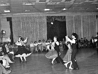 1982-06  1981 r.  Jawor, ul. Piastowska 8. Klub Relaks  II Turniej Tańca Towarzyskiego