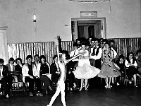 1985-28  1985  Jawor, ulica Piastowska 2. Klub Relaks  V Turniej Tańca Towarzyskiego