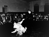 1986-11  1986  Jawor, ulica Piastowska 2. Klub Relaks  Turniej Tańca Towarzyskiego    Roman Charczyński, Małgorzata Zygadło