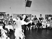 1986-13  1986  Jawor, ulica Piastowska 2. Klub Relaks  Turniej Tańca Towarzyskiego