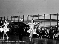 1989-42  1989 r.  Jawor, Chrobrego 26 A, Hala Sportowa  Turniej Tańca Towarzyskiego    Turniej tanca towarzyskiego dla mlodziezy.