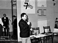 1992-01  7 marca 1992 r.   Jawor, Chrobrego 26 A, Hala Sportowa Towarzystwa Krzewienia Kultury Fizycznej Jaworzanie  Dziecięcy Turniej Tańca Towarzyskiego    Na zdjęciu Piotr Wątrucki          Gazeta Jaworska 11/92
