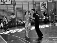 1993-61  29-30 maja 1993 r.  Jawor, Plac Bankowy 1, Szkoła Podstawowa nr 2 w Jaworze  Jaworski Klub Taneczny Roman. Impresje taneczne
