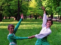 1995-30  1995 r.  Jawor, Park Miejski  Jaworski Klub Taneczny Roman