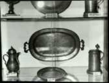 Cyna - przegląd zbiorów rzemiosła artystycznego Muzeum Okręgowego w Jeleniej Górze [Dokument ikonograficzny]