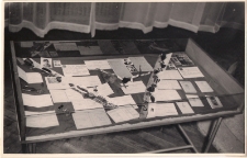 Wystawa pamiątek ZBOWID w bibliotece w Jaworze w 1971 r., zdjęcie 4