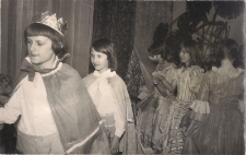 "Biały wrzos"- legenda mazurska - w wykonaniu czytelników Oddziału Dziecięcego MBP w Jaworze 1978 r., zdjęcie 13