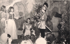 Legenda o Liczyrzepie w wykonaniu czytelników Oddziału Dzieciecego MBP w Jaworze 1978 r., zdjęcie 7