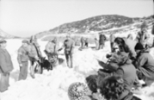 Realizacja zdjęć do filmu "Długi biały ślad" (fot. 3) [Dokument ikonograficzny]