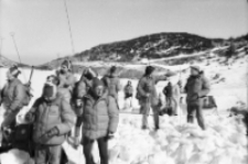 Realizacja zdjęć do filmu "Długi biały ślad" (fot. 10) [Dokument ikonograficzny]