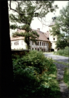 Pałac w Żarskiej Wsi (fot.1) [Dokument ikonograficzny]