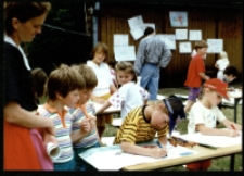 Festyn na lotnisku (fot.1) [Dokument ikonograficzny]