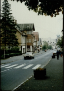 Karpacz, ul. Konstytucji 3 Maja (fot. 3) [Dokument ikonograficzny]