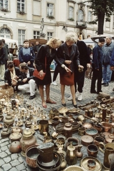 Jeleniogórski Jarmark Staroci i Osobliwości (fot.3) [Dokument ikonograficzny]