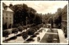 Bad Warmbrunn. Eingang zur Kurpromenade. [Dokument ikonograficzny]