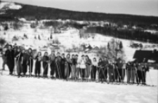 [Szklarska Poręba : narciarki] (fot. 1) [Dokument ikonograficzny]