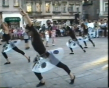 13. Międzynarodowy Festiwal Teatrów Ulicznych VIII [Film]