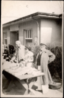 Kiermasz książki [Dokument ikonograficzny]