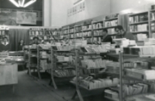 Księgarnia Dom Książki (fot. 5) [Dokument ikonograficzny]