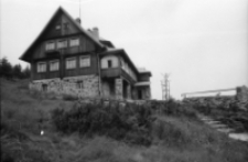 Schronisko na Stogu Izerskim (fot. 5) [Dokument ikonograficzny]