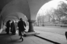 Chełmsko Śląskie - podcienia (fot. 2) [Dokument ikonograficzny]