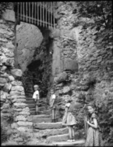 [Jelenia Góra - zamek Chojnik - 1954] (fot. 1) [Dokument ikonograficzny]