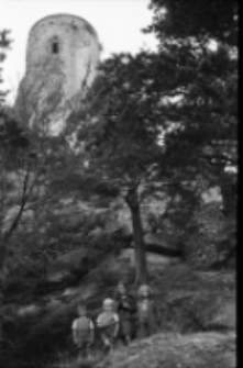 [Jelenia Góra - zamek Chojnik - 1954] (fot. 2) [Dokument ikonograficzny]