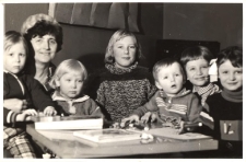 Majowe spotkania na wieczorach baśni, maj 1980 r. [Dokument ikonograficzny]